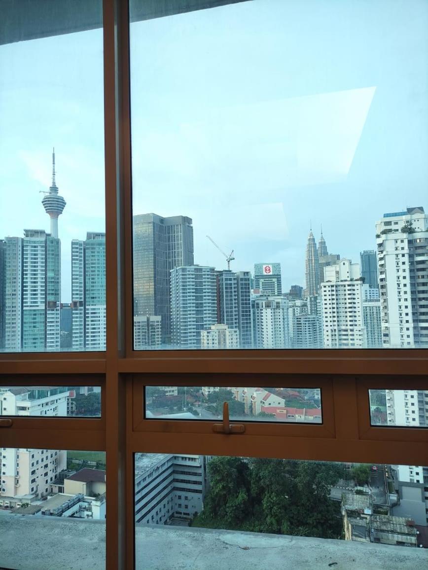 Modern Suites Kl Kuala Lumpur Luaran gambar